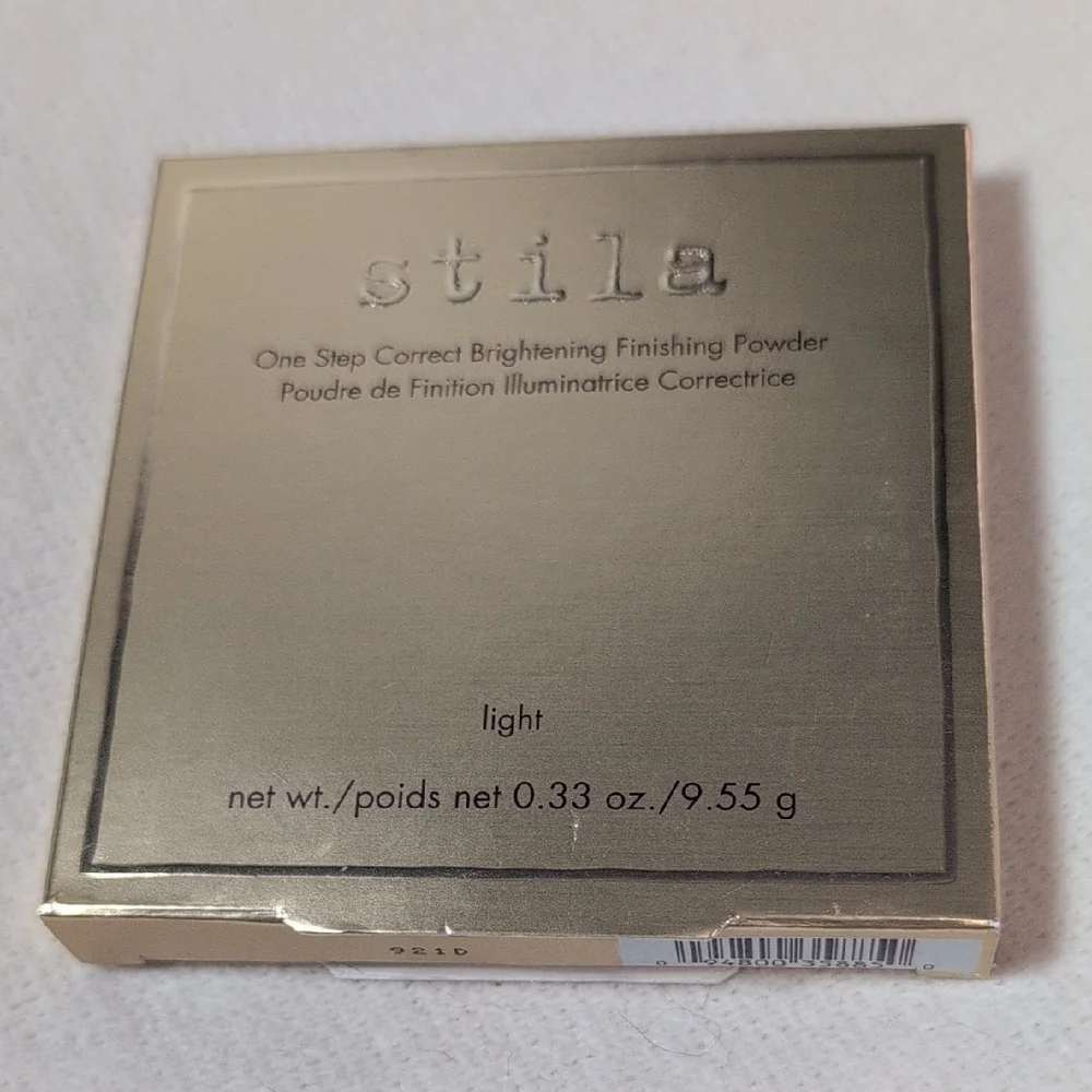 Stila One Step Correct Brightening Finishing Powder Light